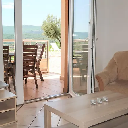 شقة Orhideja Und Magnolia-2 By Interhome *