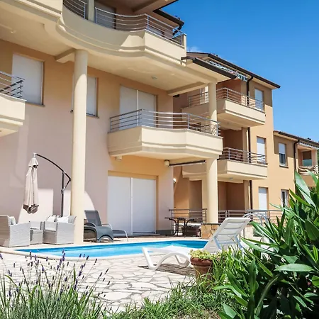 Apartament Orhideja Und Magnolia-2 By Interhome *